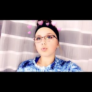 Meet your Posher, Jenna